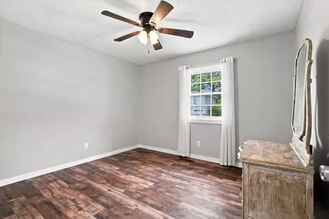 Bedroom - 3552 S Ferguson Ave, Springfield, MO 65807 photo 2 of 2