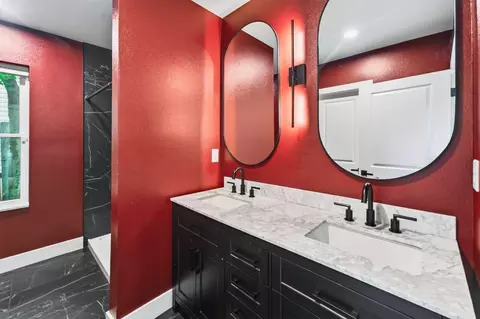 Bath - 3246 W State St, Springfield, MO 65802 photo 3 of 5