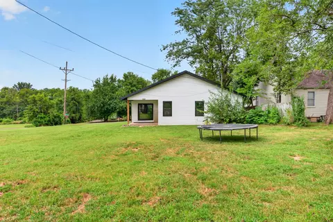 Exterior - 3246 W State St, Springfield, MO 65802 photo 9 of 9