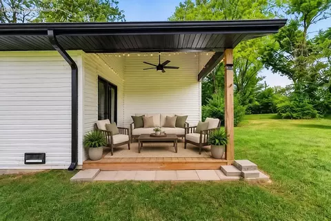 Exterior - 3246 W State St, Springfield, MO 65802 photo 8 of 9