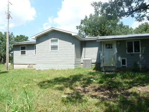Exterior - 418 County Road 521, Gainesville, MO 65655 photo 2 of 2