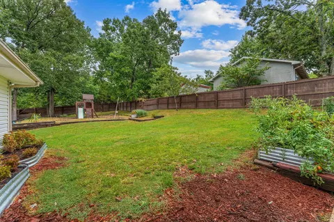 Exterior - 139 Grape Ln, Branson, MO 65616 photo 6 of 10