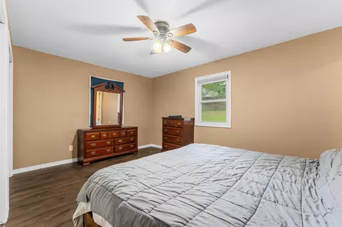 Bedroom - 139 Grape Ln, Branson, MO 65616 photo 3 of 7