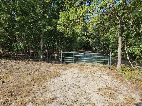 Exterior - 3699 Highway M, Cabool, MO 65689 photo 4 of 28