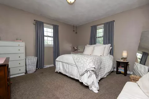 Bedroom - 2116 S Linden Ave, Springfield, MO 65804 photo 2 of 4