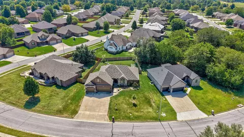 View/Area - 1124 E Headley St, Springfield, MO 65803 photo 1 of 3