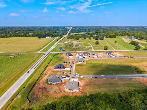 View/Area - 5282 E Golden Bell Ln, Springfield, MO 65809 photo 3 of 8