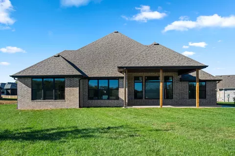 Exterior - 5282 E Golden Bell Ln, Springfield, MO 65809 photo 8 of 11
