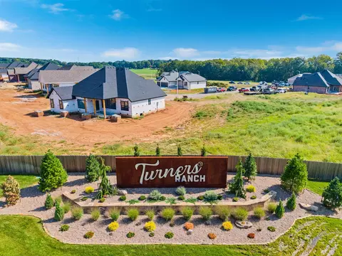 View/Area - 5282 E Golden Bell Ln, Springfield, MO 65809 photo 2 of 8
