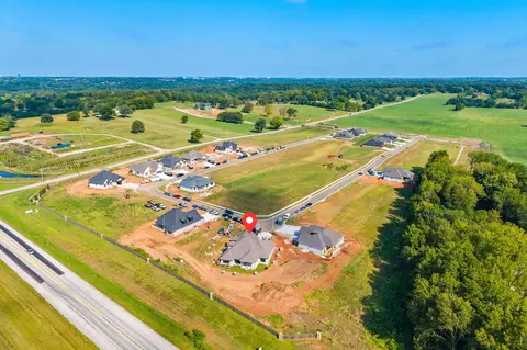 View/Area - 5282 E Golden Bell Ln, Springfield, MO 65809 photo 4 of 9