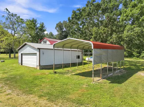 Exterior - 2804 Amon Dr, Summersville, MO 65571 photo 5 of 8