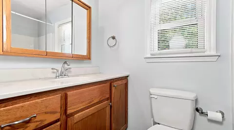 Bath - 2804 Amon Dr, Summersville, MO 65571 photo 1 of 3