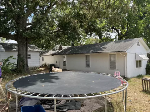 Exterior - 604 Washington St, Purdy, MO 65734 photo 4 of 10