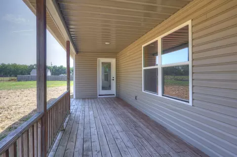 Exterior - 21419 Jester Ln, Webb City, MO 64870 photo 5 of 8