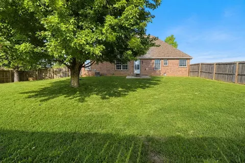 Exterior - 240 Cedar Ln, Billings, MO 65610 photo 6 of 7