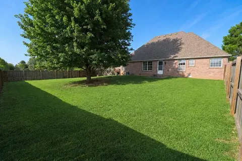 Exterior - 240 Cedar Ln, Billings, MO 65610 photo 5 of 7