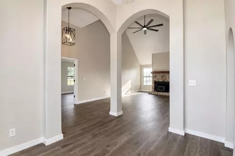 Entry Way - 240 Cedar Ln, Billings, MO 65610 photo 1 of 2