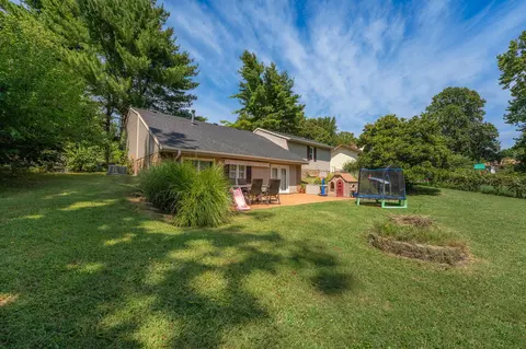 Exterior - 1602 E Sycamore St, Ozark, MO 65721 photo 7 of 8