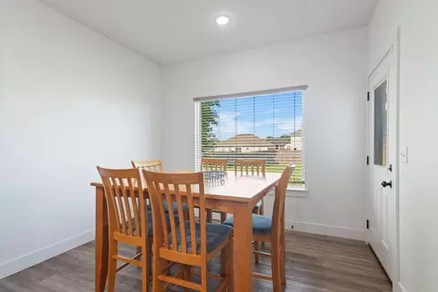 Dining - 733 N Dean Ln, Republic, MO 65738 photo 1 of 1