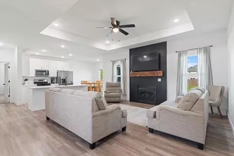 Other - 733 N Dean Ln, Republic, MO 65738 photo 1 of 6