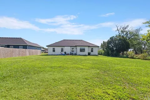 Exterior - 733 N Dean Ln, Republic, MO 65738 photo 8 of 9