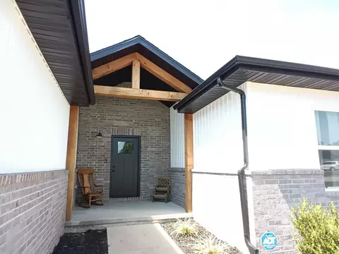 Exterior - 733 N Dean Ln, Republic, MO 65738 photo 5 of 9