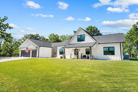 Exterior - 299 Bow Hunter Ln, Galena, MO 65656 photo 11 of 11