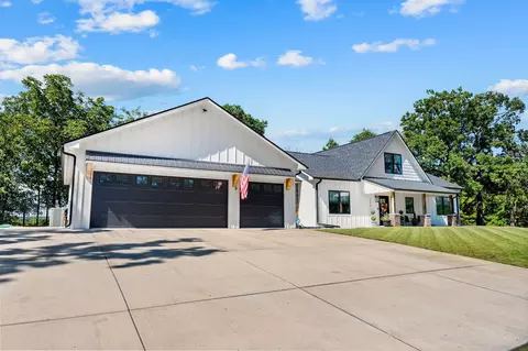 Exterior - 299 Bow Hunter Ln, Galena, MO 65656 photo 10 of 11