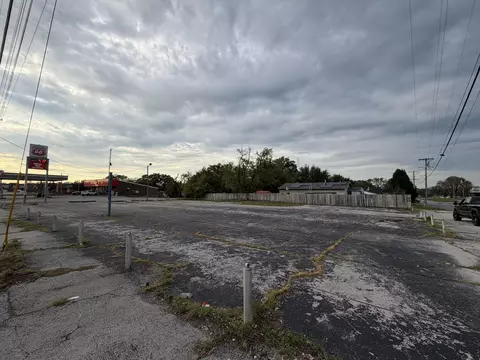 2301 W 7th St, Joplin, MO 64801