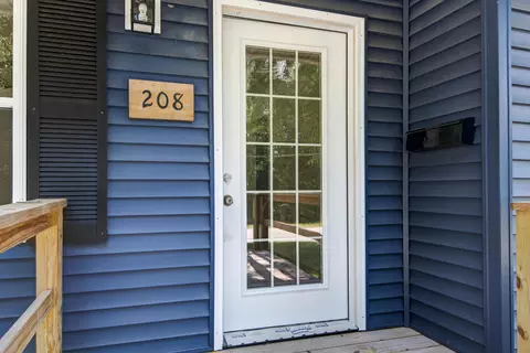 Exterior - 208 S Water St, Nixa, MO 65714 photo 6 of 6