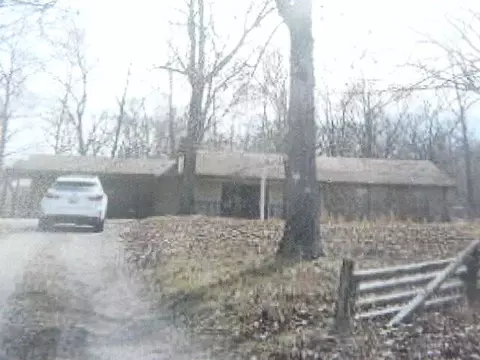 4504 State Route K, West Plains, MO 65775