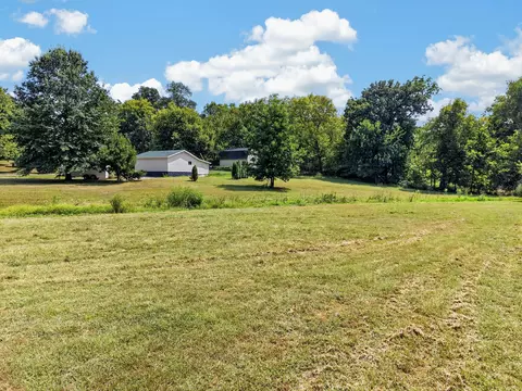 Exterior - 3144 W Heritage Dr, Ozark, MO 65721 photo 4 of 10
