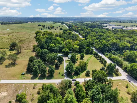View/Area - 3144 W Heritage Dr, Ozark, MO 65721 photo 3 of 7