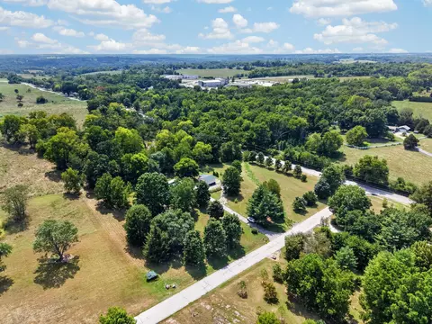 View/Area - 3144 W Heritage Dr, Ozark, MO 65721 photo 4 of 7