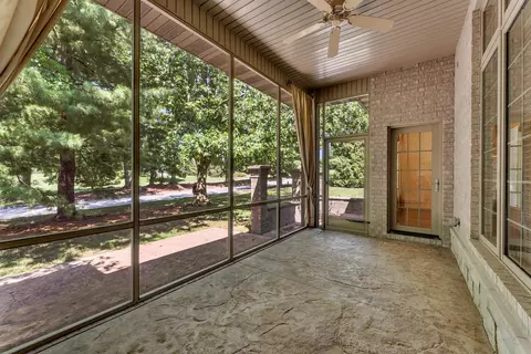 Exterior - 3901 E Villa Way, Springfield, MO 65809 photo 10 of 14