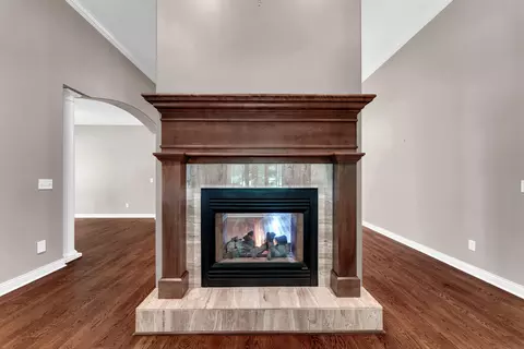Living - 3901 E Villa Way, Springfield, MO 65809 photo 7 of 8