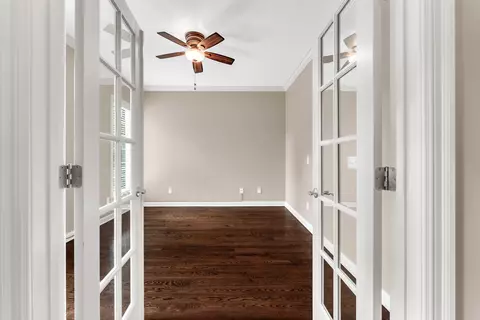 Entry Way - 3901 E Villa Way, Springfield, MO 65809 photo 3 of 6