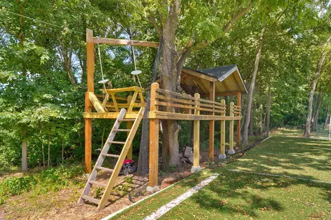 Exterior - 3373 Westwind Dr, Ozark, MO 65721 photo 11 of 22