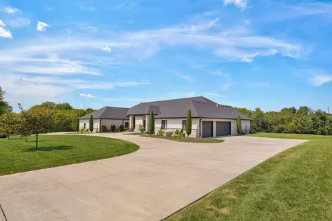 Exterior - 3373 Westwind Dr, Ozark, MO 65721 photo 16 of 22