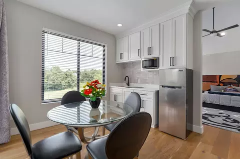 Dining - 3373 Westwind Dr, Ozark, MO 65721 photo 4 of 4