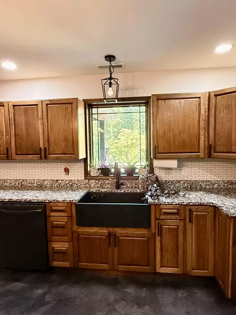 Kitchen - 21275 State Hwy P, Ava, MO 65608 photo 3 of 4