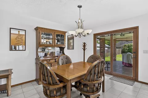 Dining - 1934 E Ridgewood Dr, Springfield, MO 65804 photo 1 of 1