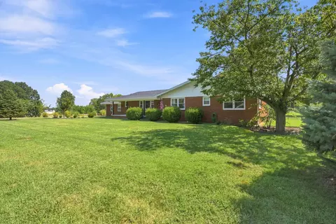 Exterior - 226 N Hampton Ave, Republic, MO 65738 photo 2 of 10