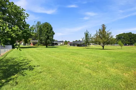 Exterior - 226 N Hampton Ave, Republic, MO 65738 photo 9 of 10