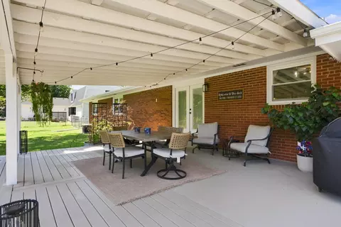 Exterior - 226 N Hampton Ave, Republic, MO 65738 photo 6 of 10