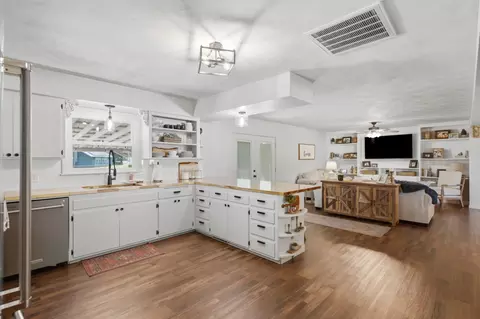 Kitchen - 226 N Hampton Ave, Republic, MO 65738 photo 3 of 3