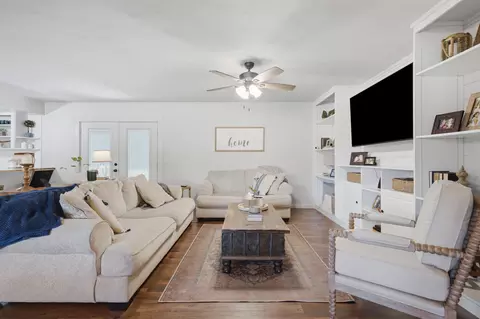 Living - 226 N Hampton Ave, Republic, MO 65738 photo 1 of 3