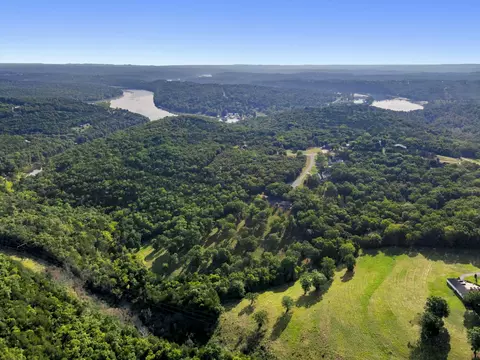 000 Peaceful Dr, Branson, MO 65616 photo 13
