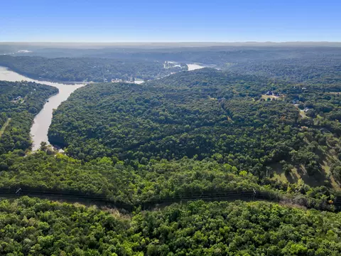 000 Peaceful Dr, Branson, MO 65616 photo 14