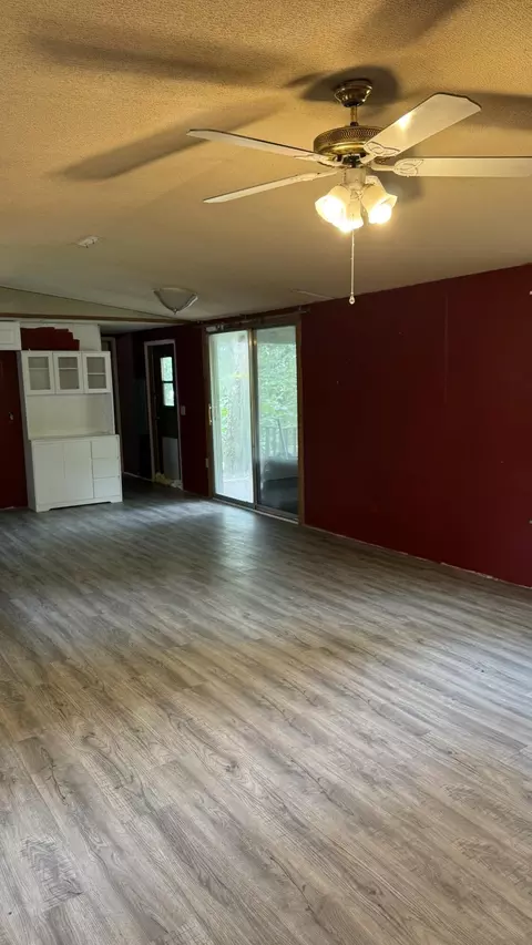 Living - 381 Mill Hollow Rd, Forsyth, MO 65653 photo 2 of 2